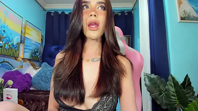 YourValentine143n Webbikameraesitys