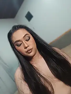 mistress_loy Adlı Modelin Web Kamerası Şovu