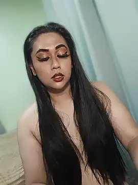 mistress_loy Pertunjukan Webcam