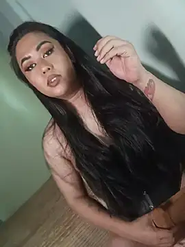 mistress_loy Adlı Modelin Web Kamerası Şovu