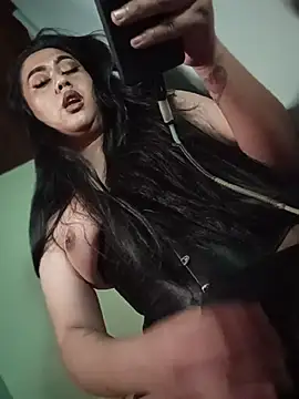 mistress_loy: διαδικτυακό σόου στην κάμερα