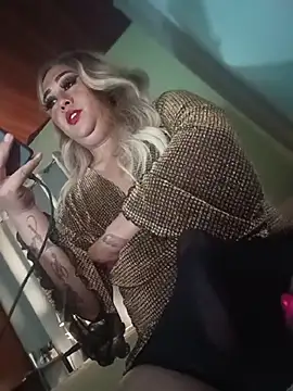 Slave_fucker69: вебкам-шоу
