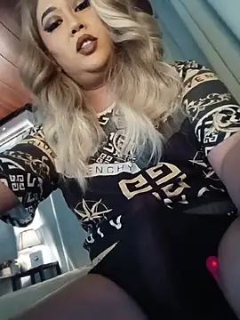 Slave_fucker69のウェブカメラショー