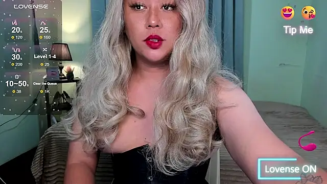 Slave_fucker69's Webcam Show