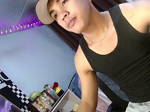 urhot_chany's Webcam Show