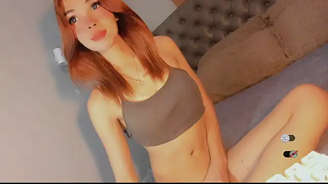 bella_enchantra Webcamshow