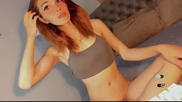 bella_enchantra Webcam-Show
