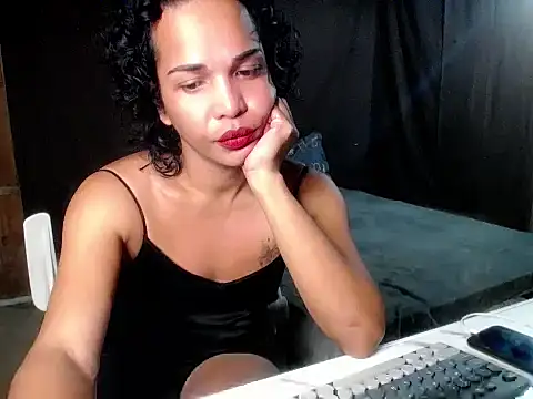 Precious_foryou Шоу с уебкамера