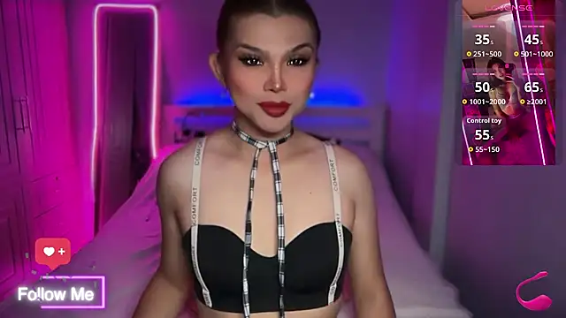 Show de SugarTemptationX na webcam