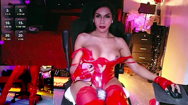 JadeScarlet_LoveLace's Webcam Show