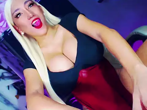 flexiblevalentina Show in webcam