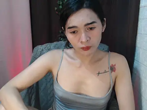 sweetsasha68 网络视讯表演