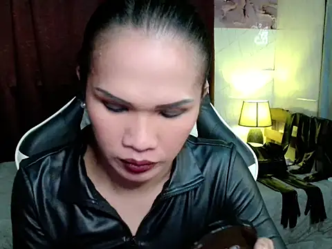 Show modela Lady_athena na web-kameri