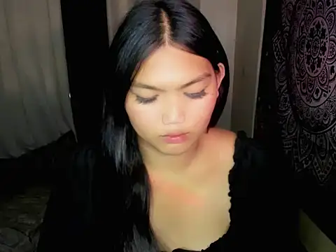 Lou_heart Adlı Modelin Web Kamerası Şovu