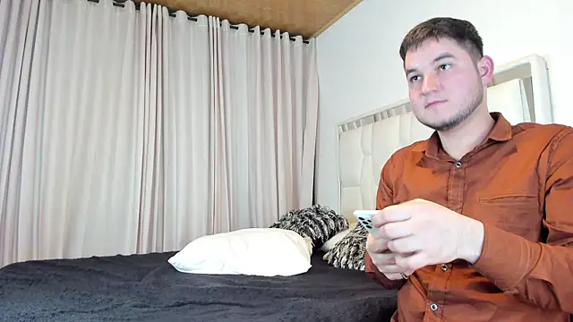 הופעת וובקאם של CameronyMartinn