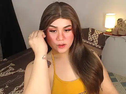 Show modela JayraFRESH na web-kameri