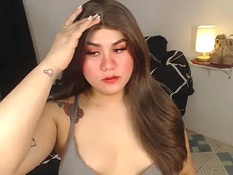 JayraFRESH webcam show