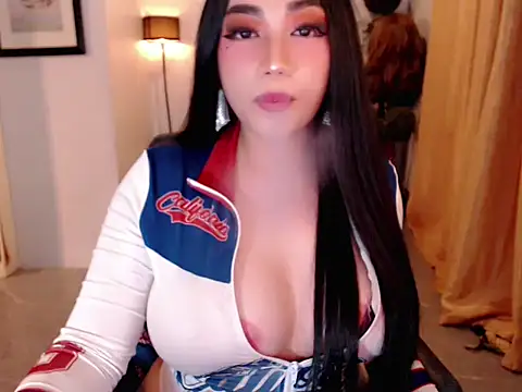 הופעת וובקאם של TheworldofPLEASURE