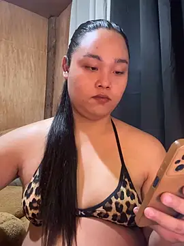 _Lylia Show in webcam