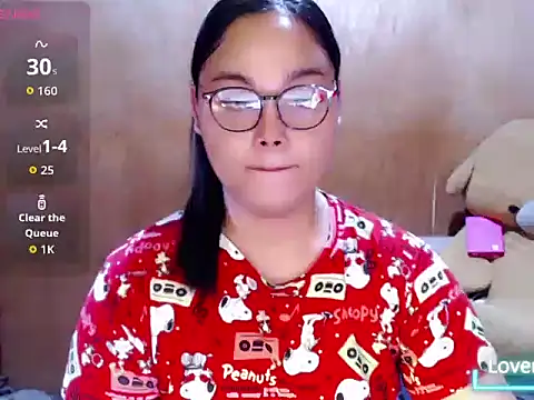 _Lylia Pertunjukan Webcam
