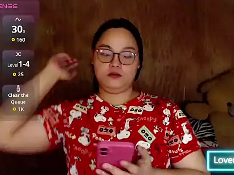 _Lylia Pertunjukan Webcam