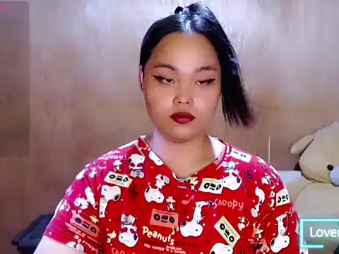 _Lylia 在線直播表演
