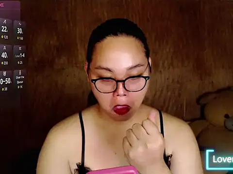 Pertunjukan Kamera Web _Lylia