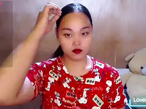 _Lylia Show in webcam