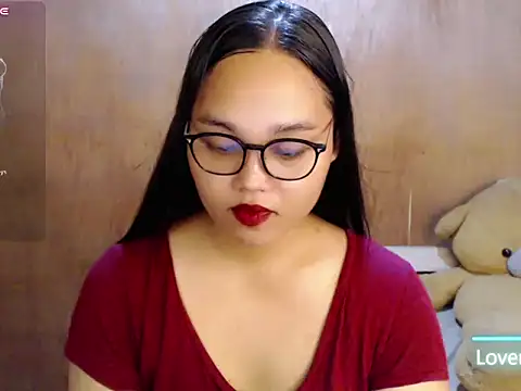 _Lylia Show in webcam