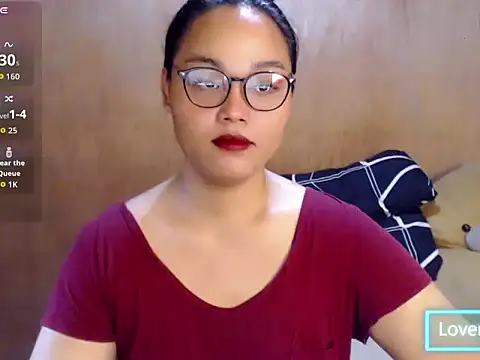 _Lylia Adlı Modelin Web Kamerası Şovu