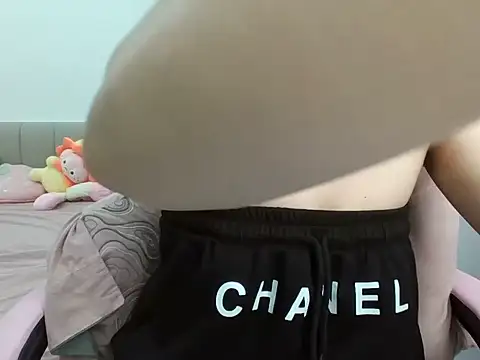 Lucie-Sexy2k Webcam-Show