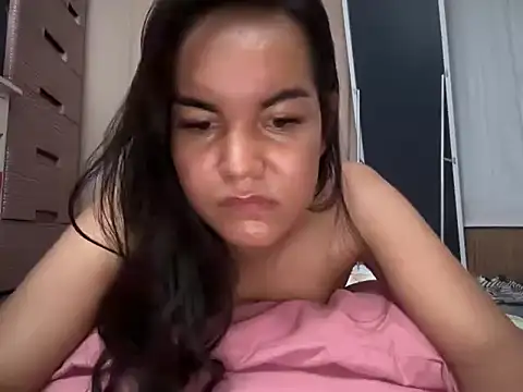 You_Got_Riri webkamerás műsora