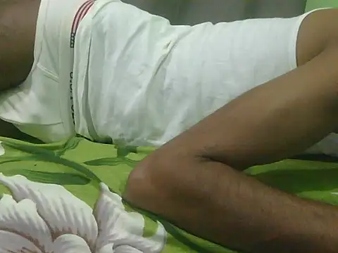 Indian_slimguyhot-16 Adlı Modelin Web Kamerası Şovu