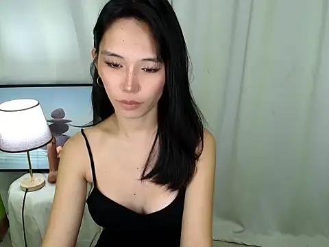 Ricaliciuos Pertunjukan Webcam