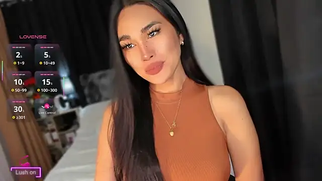Вебкам-шоу Larah_Fox