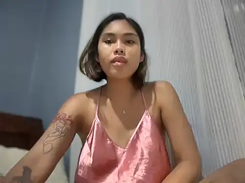Alaia_River Pertunjukan Webcam