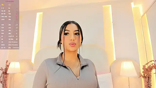 Živý XXX chat SalomeeBell