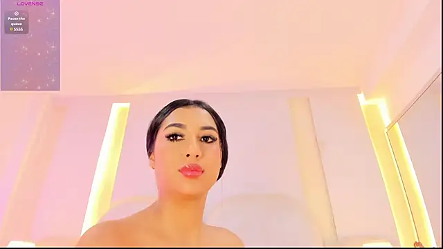 دردشة SalomeeBell الجنسية المباشرة