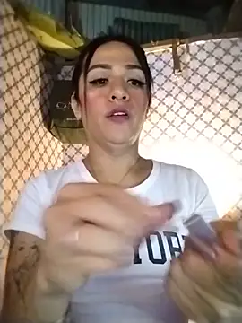 Pertunjukan Kamera Web Yourbabyshane