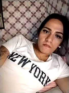Yourbabyshanen Webbikameraesitys