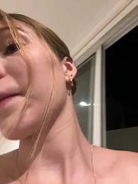 Nikii__'s Webcam Show