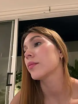 Show de Nikii__ na webcam