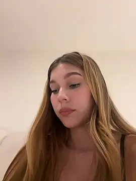 Nikii__'s Webcam Show