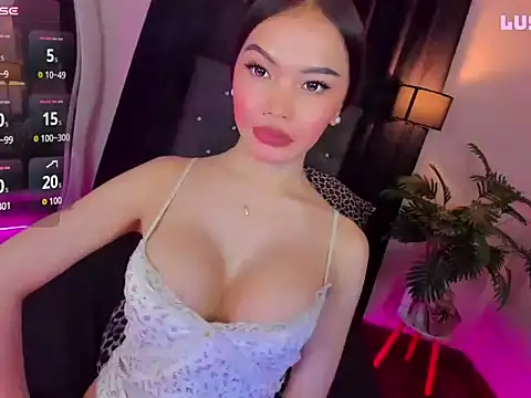 RueLoove69 在線直播表演
