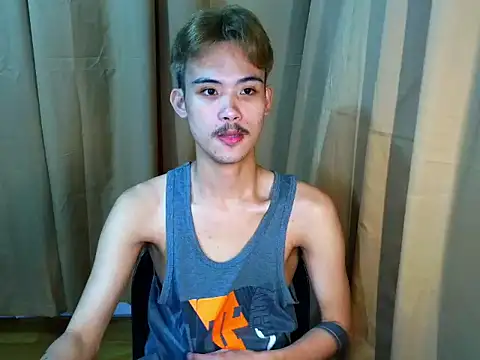 UrasianCummer02 Pertunjukan Webcam