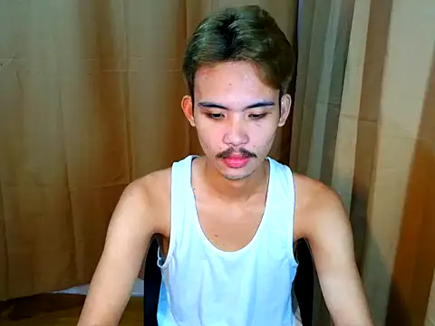 UrasianCummer02 Pertunjukan Webcam