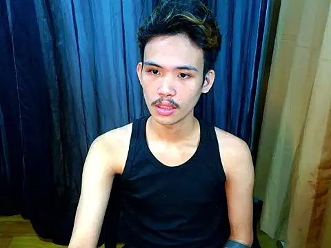 UrasianCummer02n Webbikameraesitys