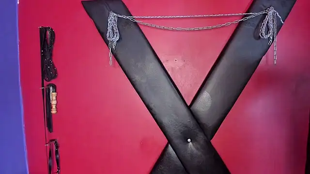 Jackson_n_Scarlett: διαδικτυακό σόου στην κάμερα