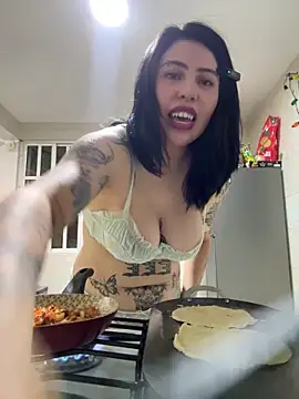 Draculona-666 – Live XXX-chat