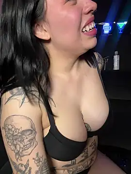 Chatroom XXX en direct de Draculona-666
